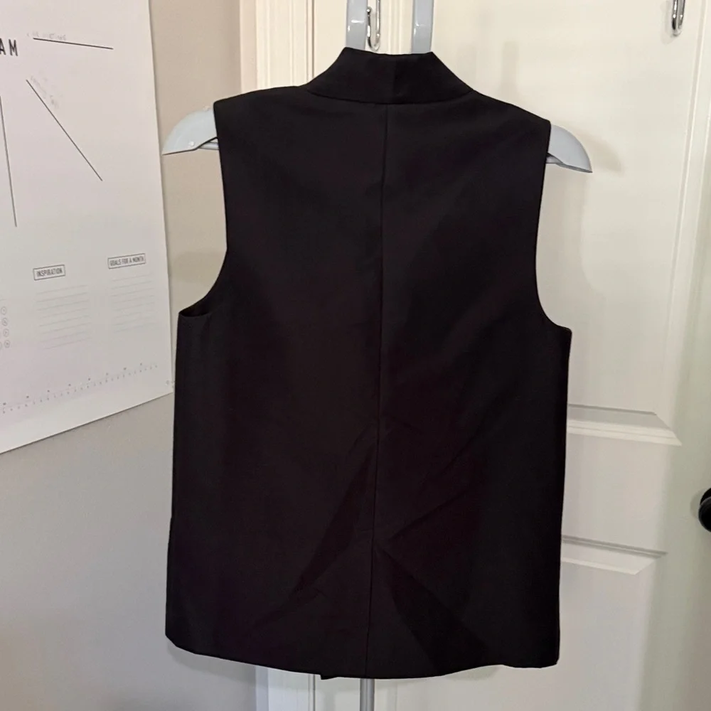 BCBGMaxAzria Black tuxedo Sleeveless Vest